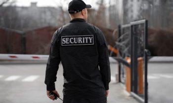 Formation et préparation des agents de sécurité pour les événements à haut risque